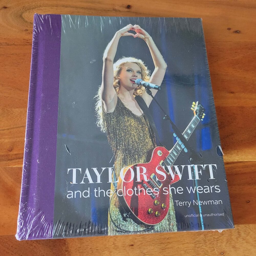 NEW Unopened Taylor Swift and the Clothes She Wears Hardcover Book